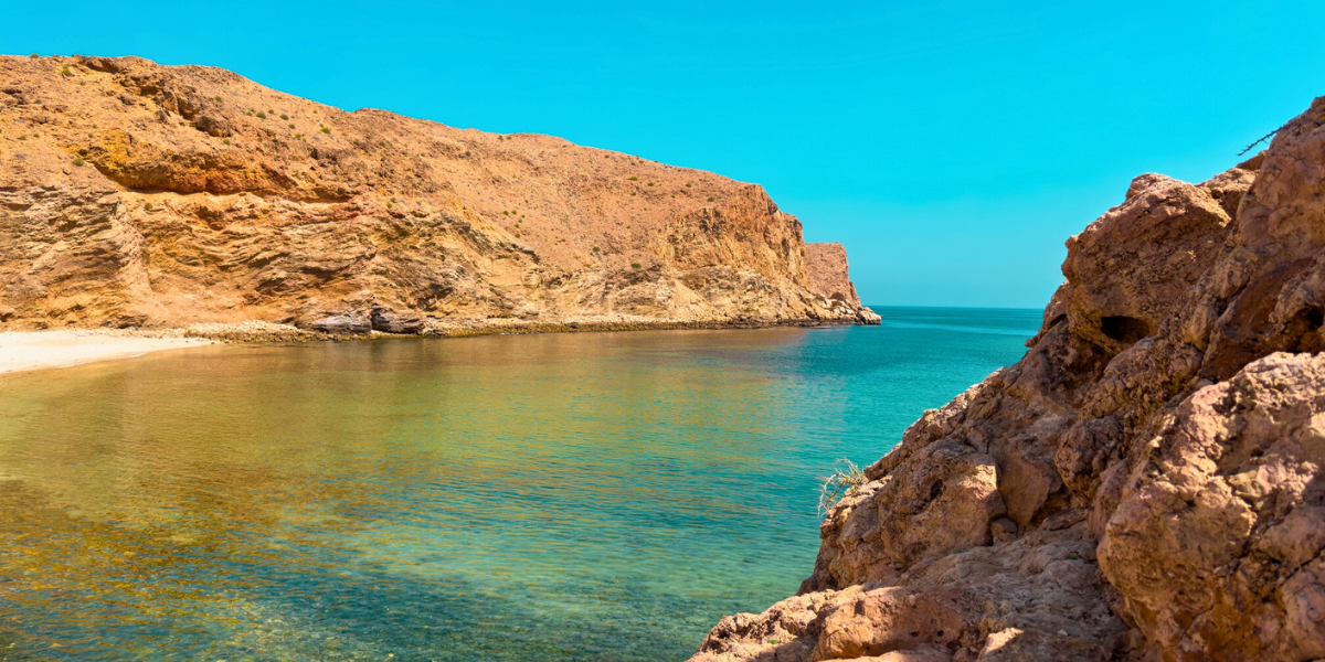Puis cap sur la baie de Bendar Kheyran pour une pause snorkeling 