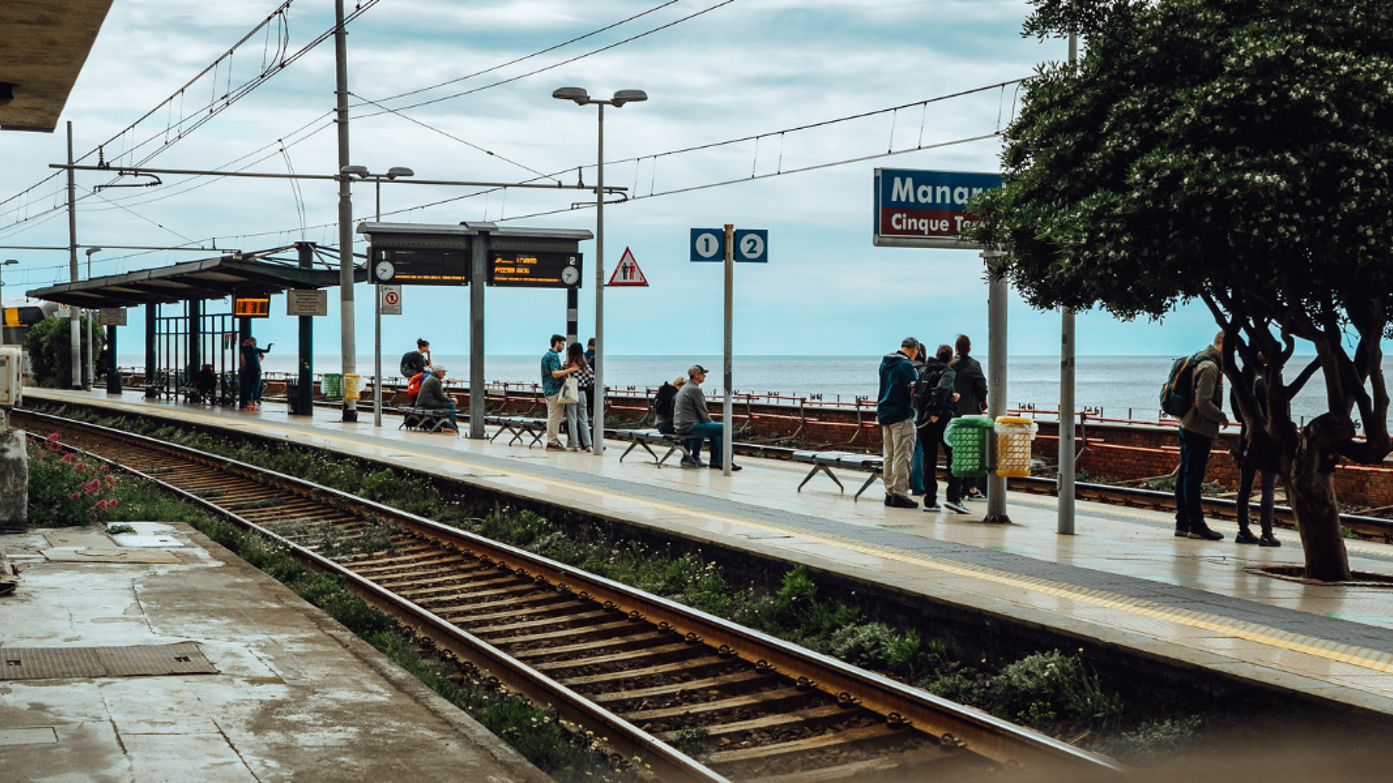 En attendant le train...