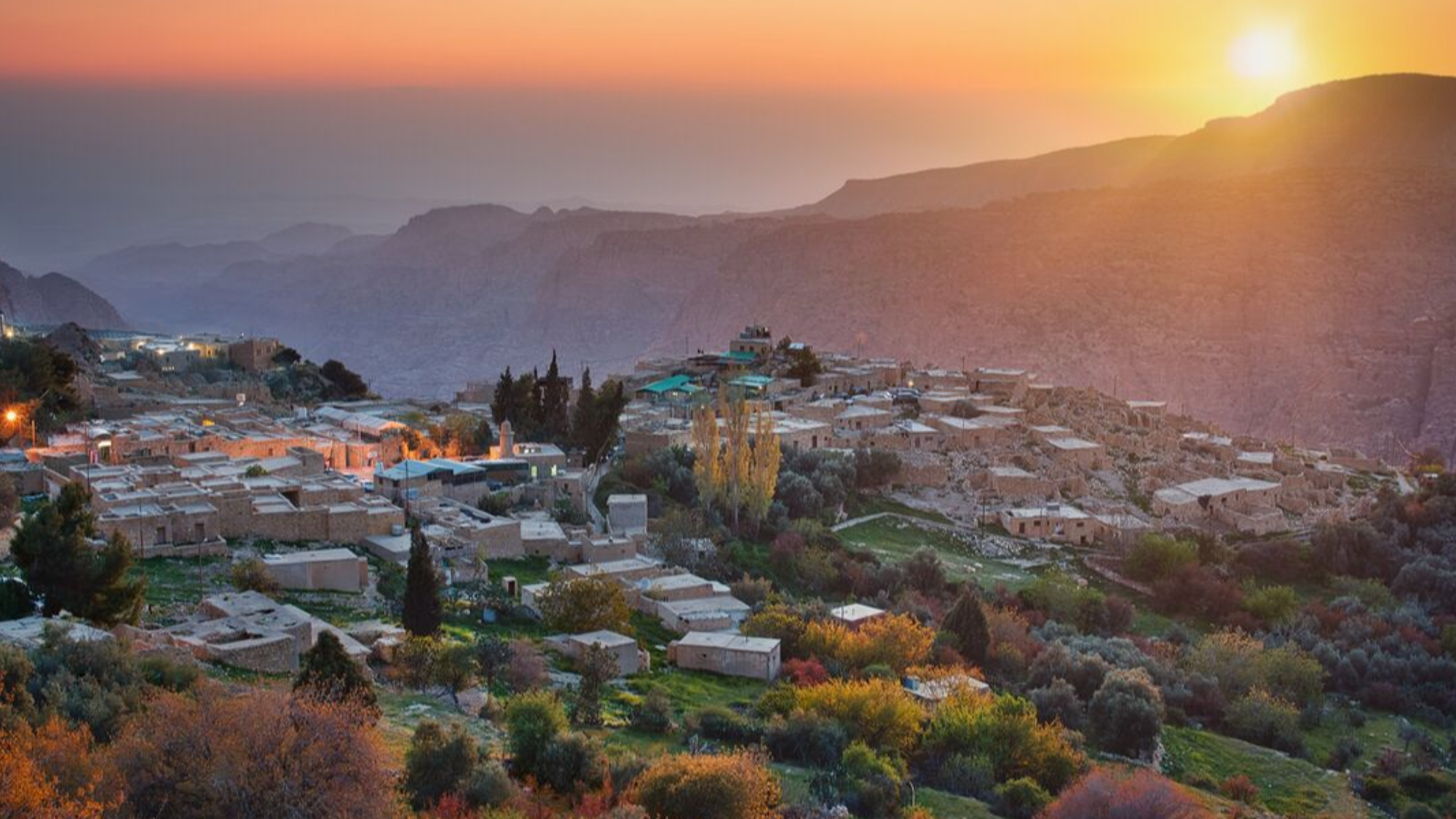 Le paisible village de Dana, haut lieu de randonnée dans la biosphère