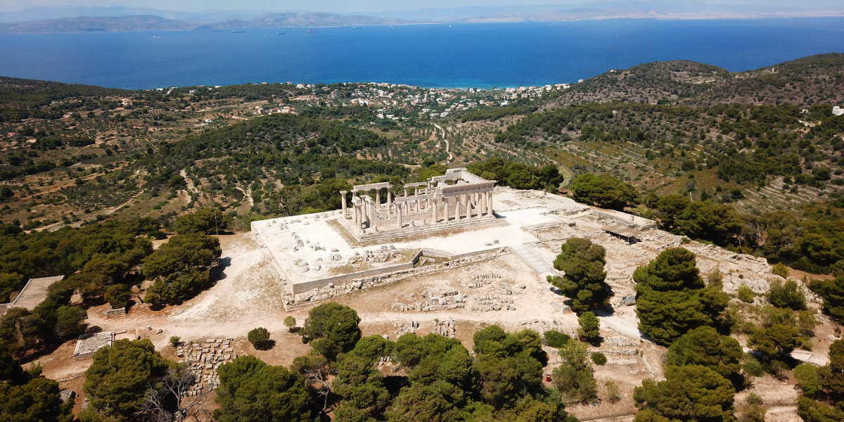 La découverte de sites archéologiques : Temple Aphaia sur l'île d'Égine - jour 3 ou 6 