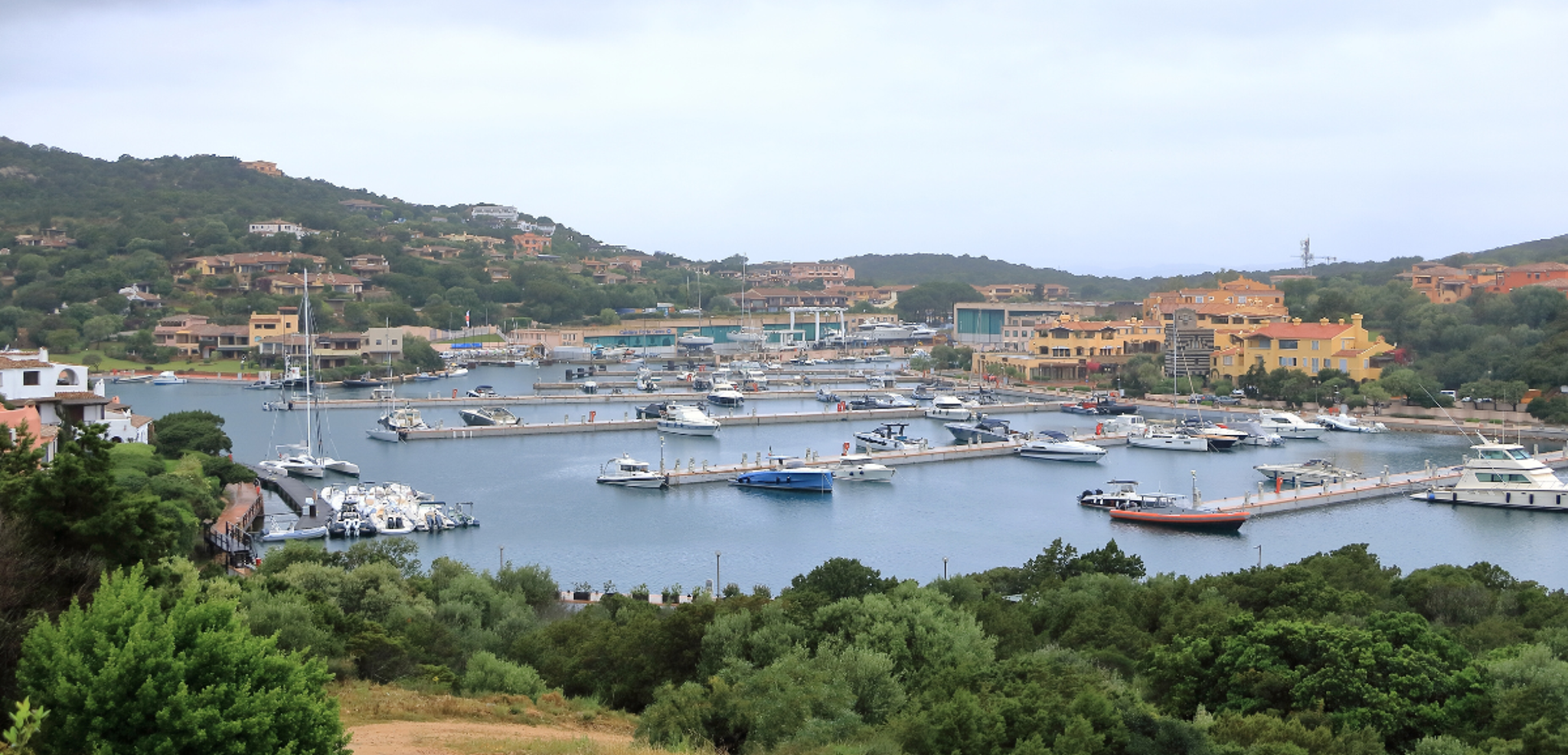 Le port de Cannigione, jour 3 (sous réserve des conditions météo)