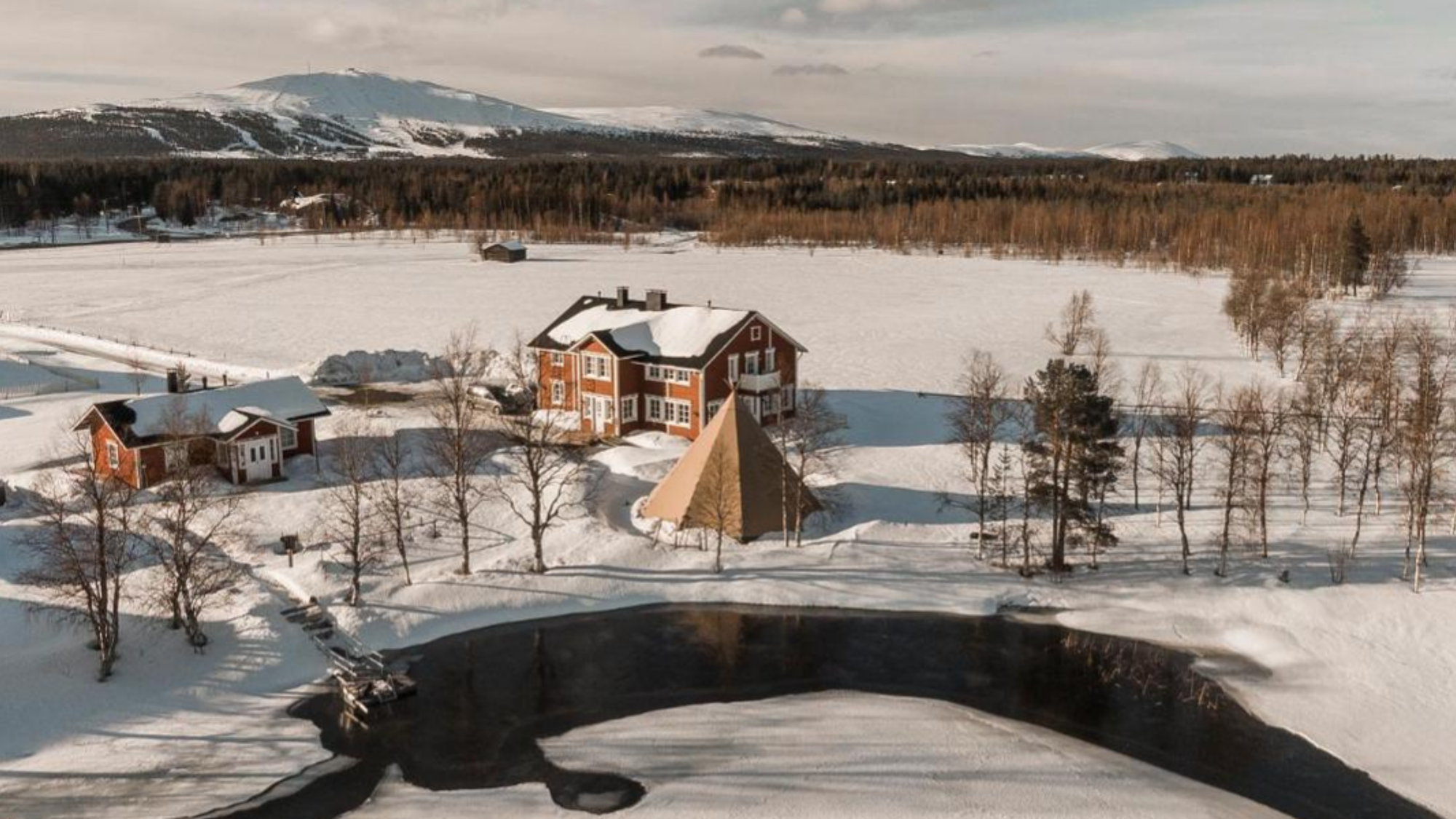 Ton camp de base, le Loimu Resort, Ylläsjärvi, dans le nord de la Finlande - jours 1 à 8