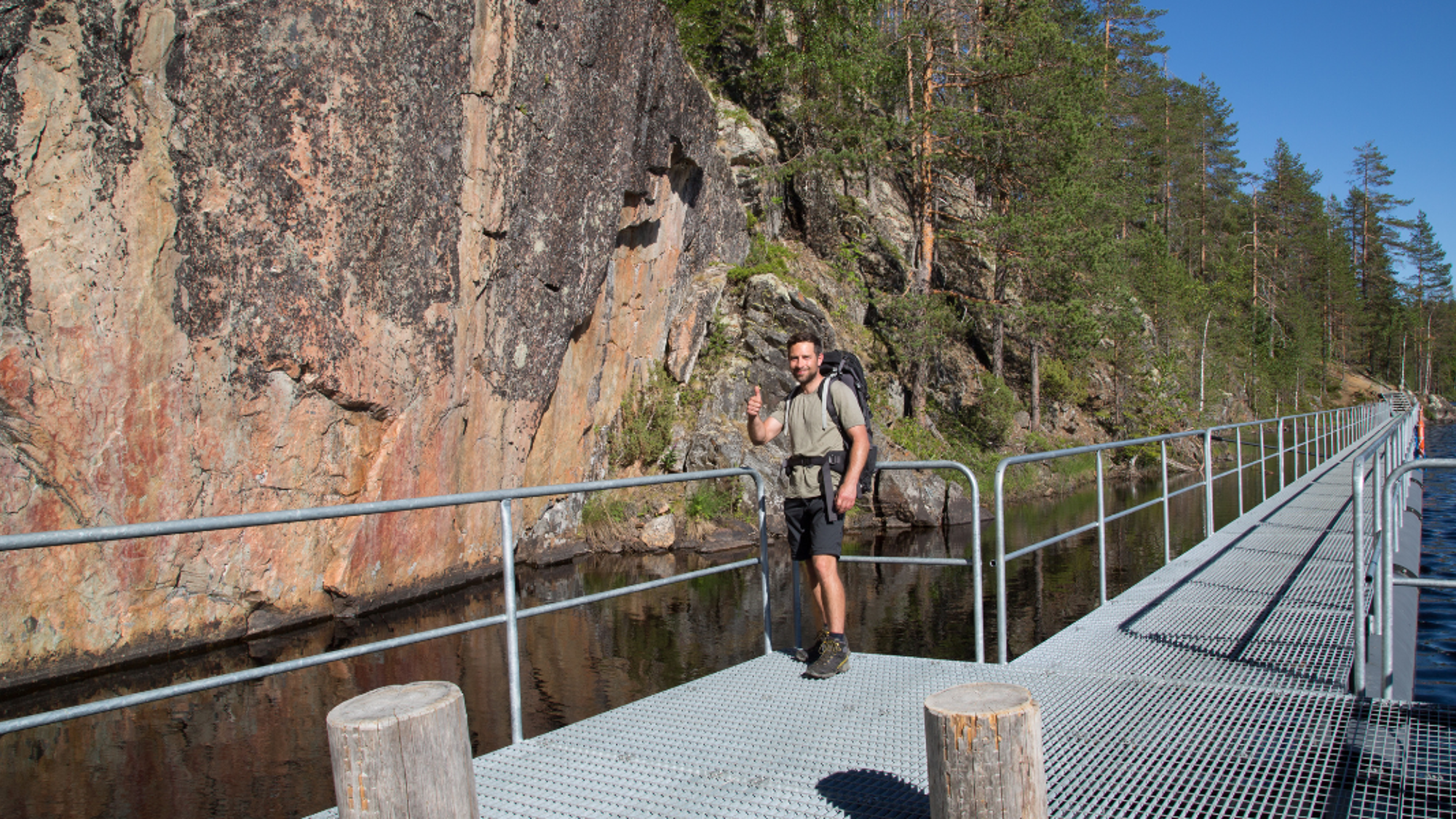 Admirez les peintures rupestres de Varikallio