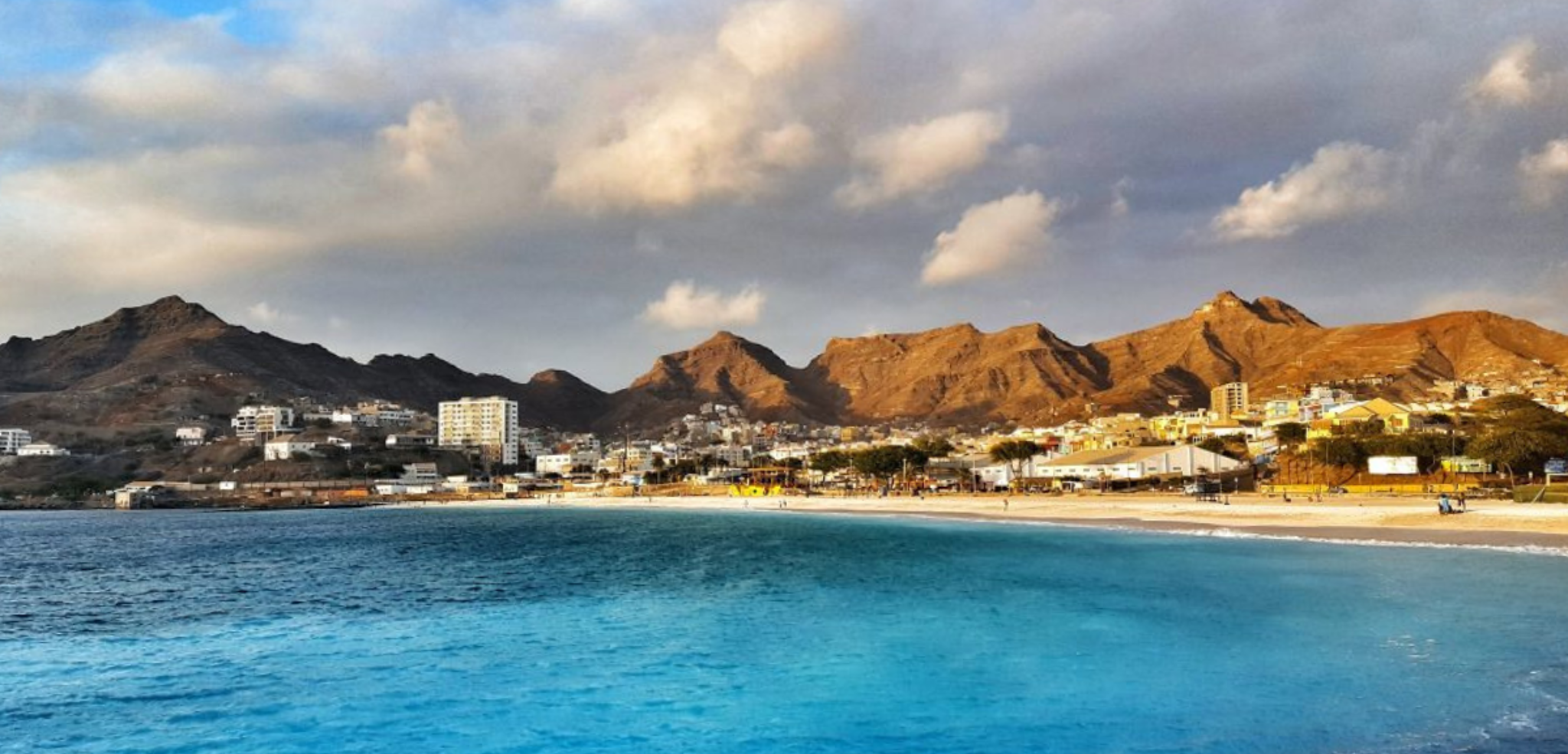 Et détendez vous à la plage de Laginha, Mindelo