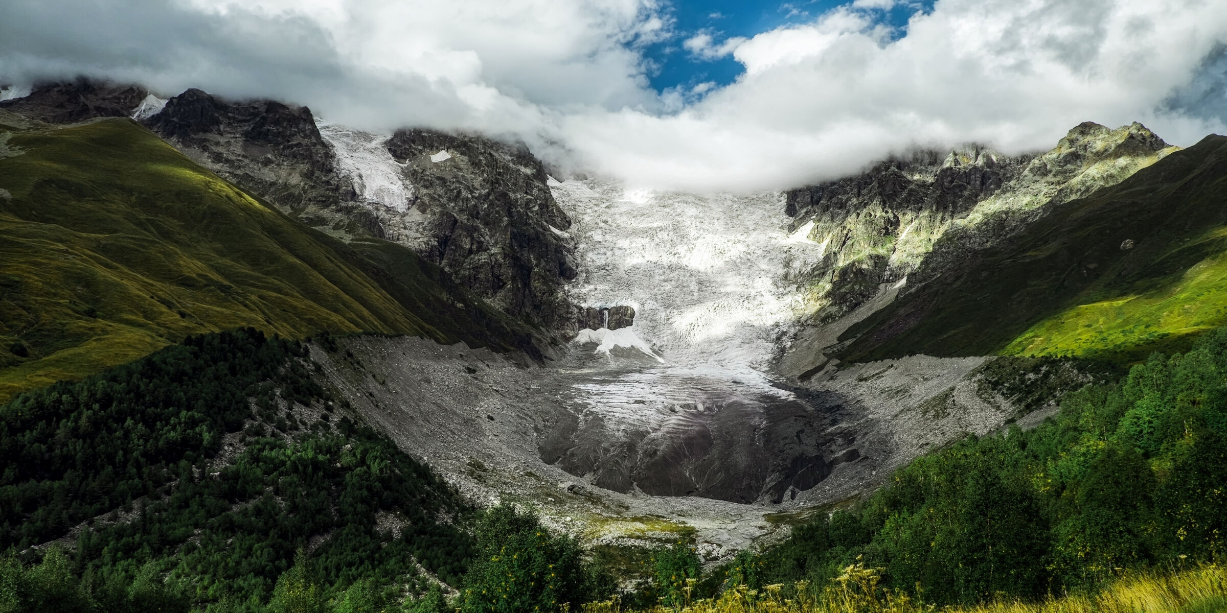 Glacier Shkhara, Svanétie, Géorgie ©Shutterstock.com