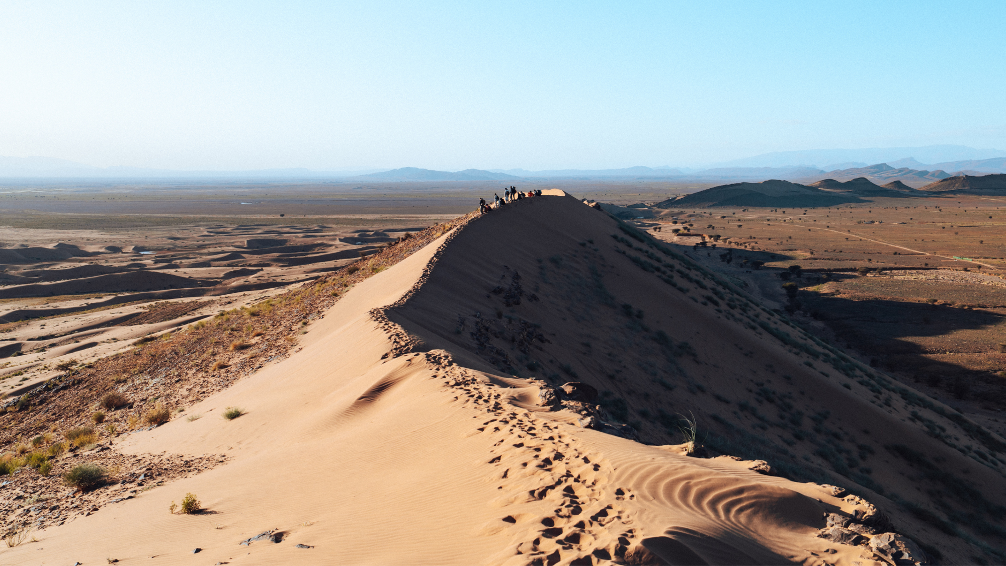 Randonnée désert, Maroc ©Maxime Moreau