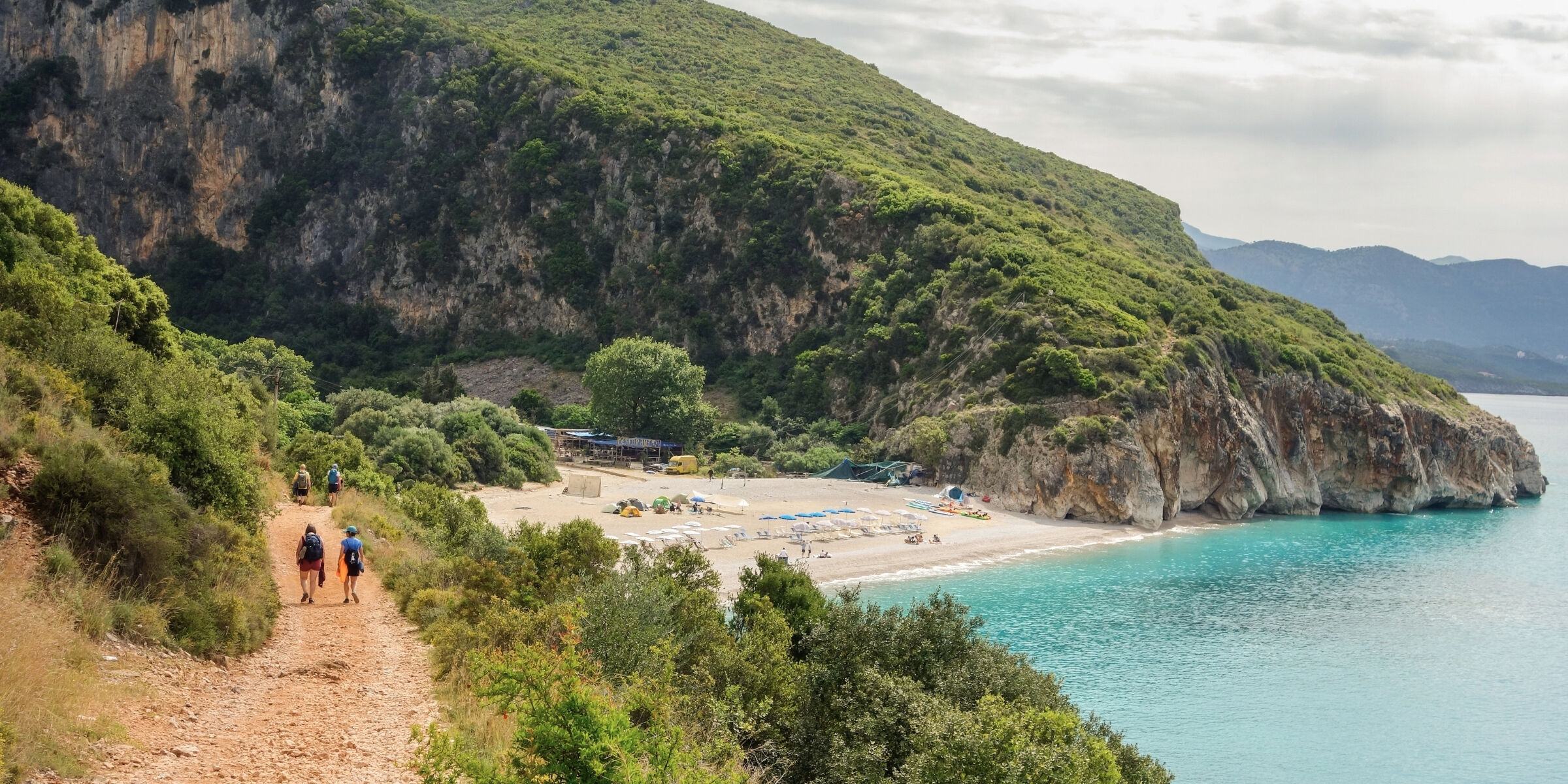 Randonnée le long de la côte, Albanie ©Shutterstock.com