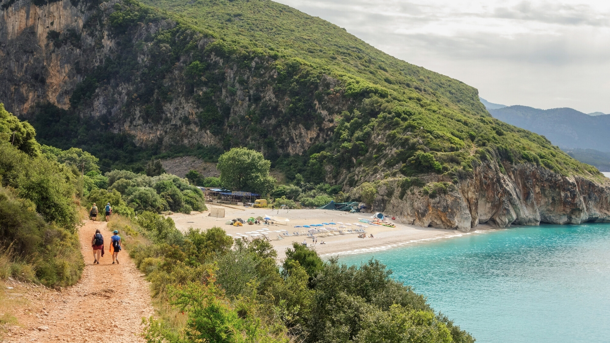 Randonnée le long de la côte, Albanie ©Shutterstock.com