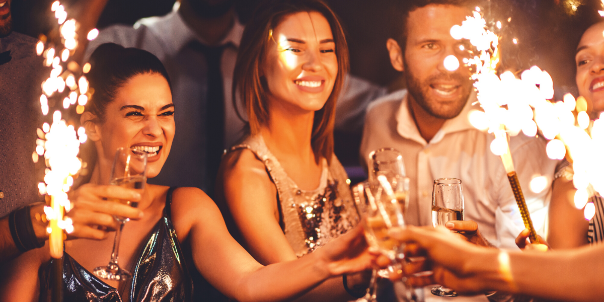 Et bien sur, célébrez le Nouvel An entre potes comme il se doit ! 