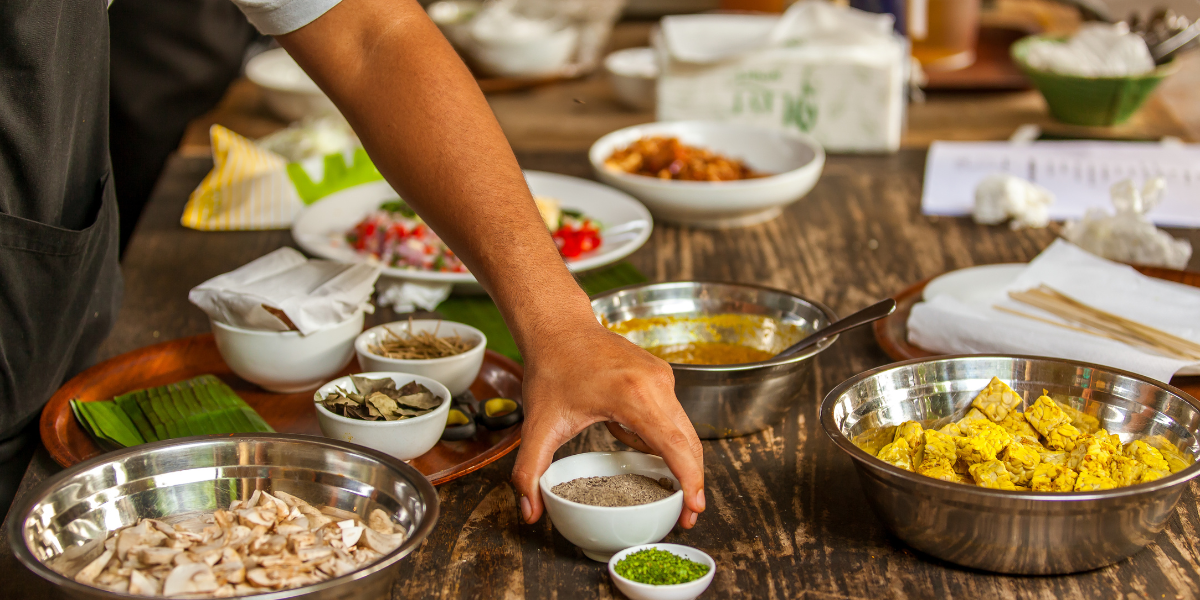 Cours de cuisine à Munduk (J8)