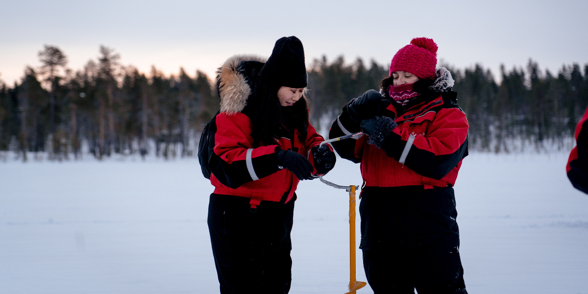 Pêche sous la glace