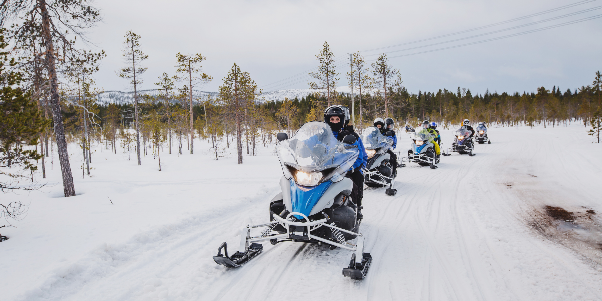 Option motoneige single driving pour excursion incluse au programme