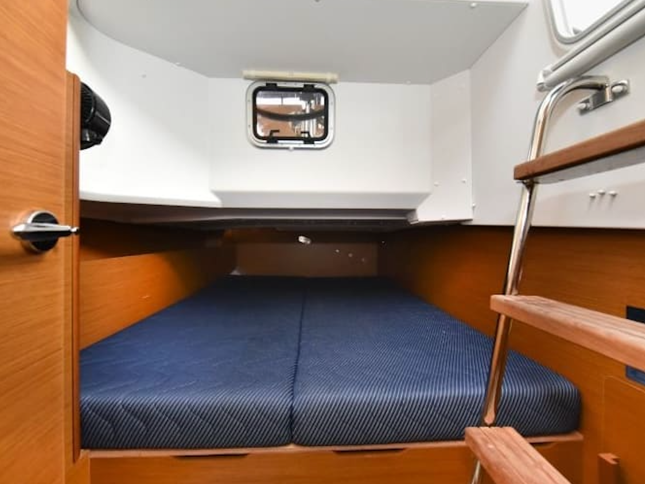 Cabine lit double (à partager avec un.e autre voyageur.se)